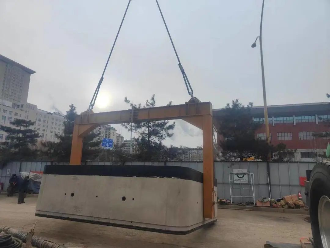 5001拉斯维加斯集团地下人行通道机械施工迈出坚实程序